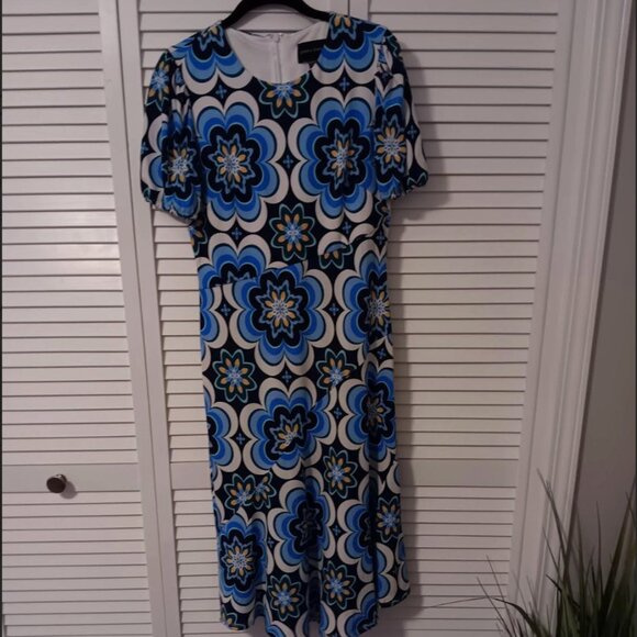 Donna Morgan Floral Midi Dress - Picture 1 of 4